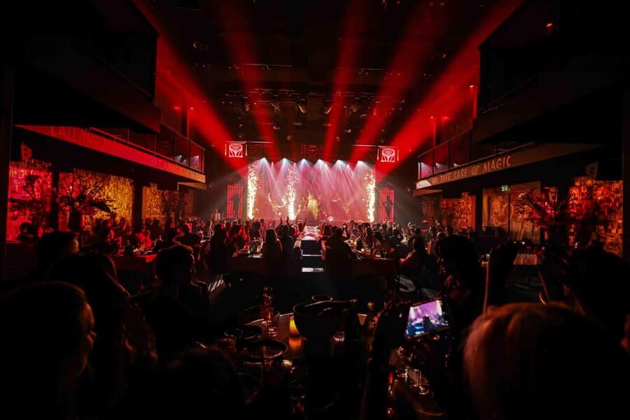 Amsterdam: "Chèri Chèri" - Biggest Drag Show in Europe Entry - Key points to know before booking