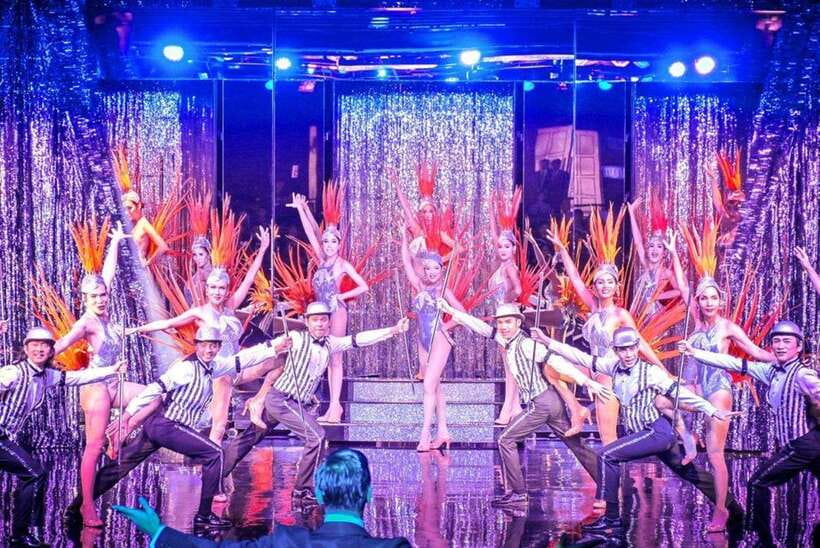 Bangkok: Calypso Cabaret Show with Thai Set Dinner - Making the most of Asiatique afterward