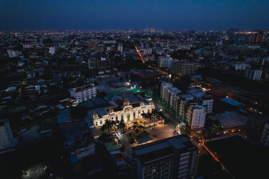Bangkok: Skip-the-Line Golden Dome Cabaret Show Tickets - A practical way to plan your night