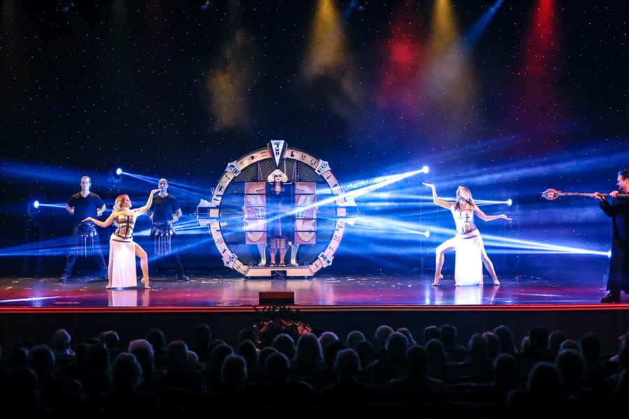 Branson: Hamners' Unbelievable Variety Show Entry Ticket - Aerial work and the Cyr Wheel add physical risk