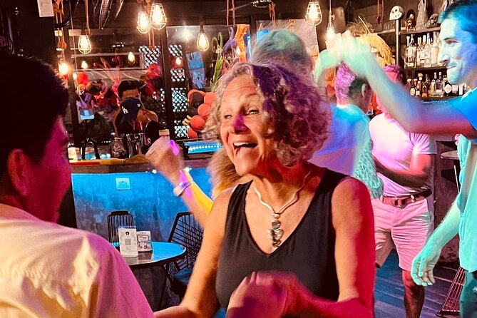 Cabaret Show and Mixology Cocktails in a Mexican Cantina - Cost and value of the included drinks