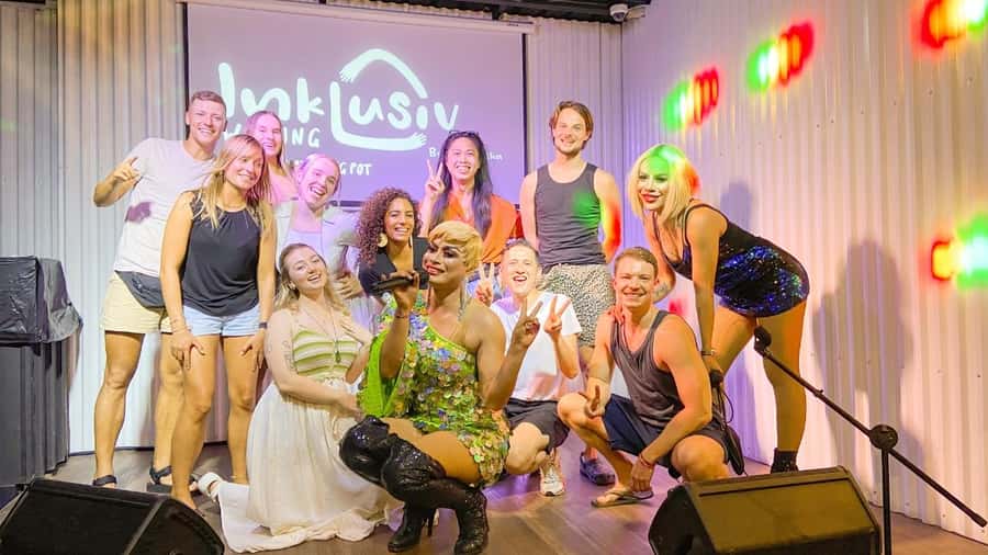 Canggu: Drag Show with Optional Dinner - The show: singing, dancing, and audience participation