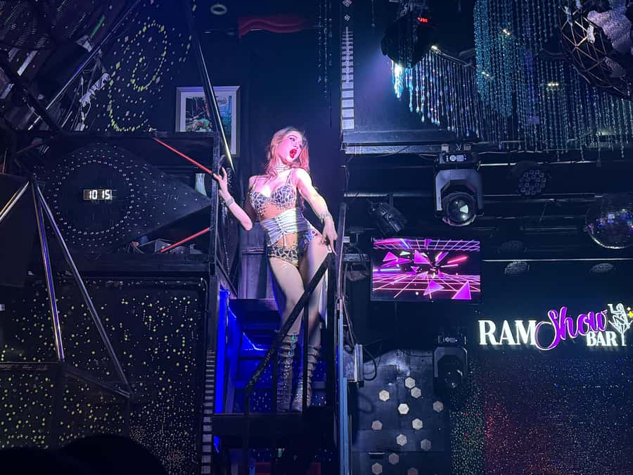Chiang Mai: Ladyboy Cabaret Show with Dinner and Drinks - The practical end of the evening