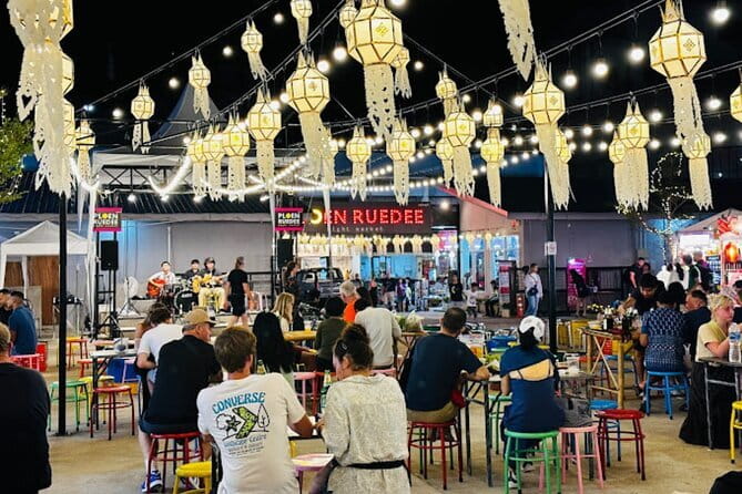 Chiang Mai: Ladyboy Cabaret – Stories, Dinner and Sparkle - Riding through Chiang Mai in a red songthaew