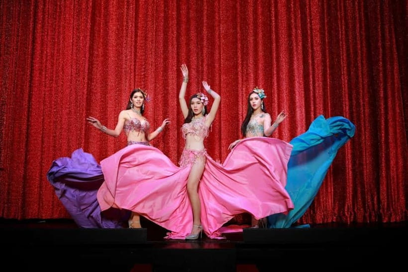Chiang Mai: Siam Dragon Cabaret Show with Optional Transfer - Getting there on Huay Kaew Road