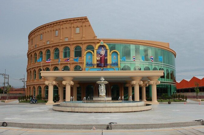 Colosseum Cabaret Show Skip-the-Line Ticket – Pattaya - A Roman-style theater in modern Pattaya