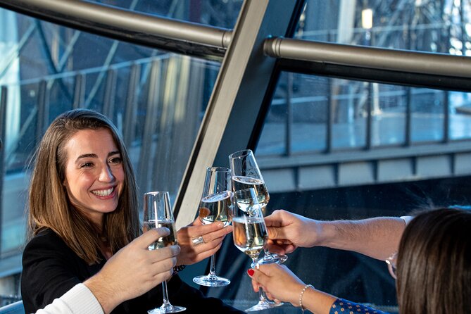 Eiffel Tower Dinner & cruise, optional Moulin Rouge - How the five-hour timing shapes the night