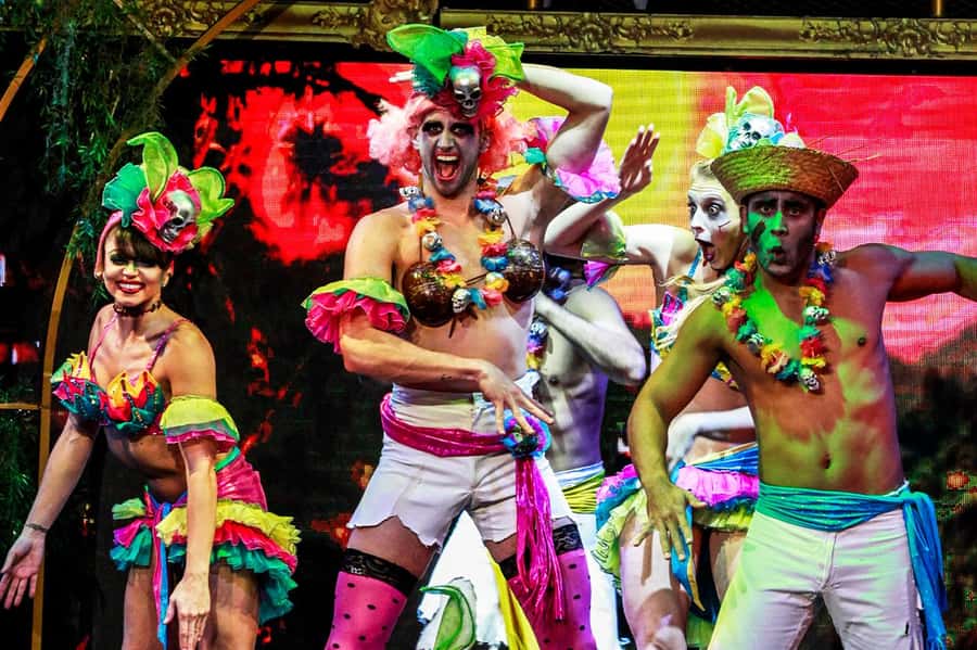 Las Vegas: Zombie Burlesque Comedy Musical Show Ticket - Getting to the V Theater Box Office