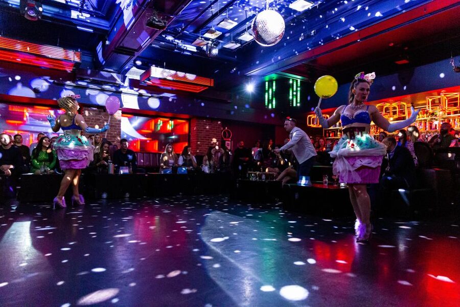 London: Burlesque Cabaret Show in the West End - Key points to know before you book