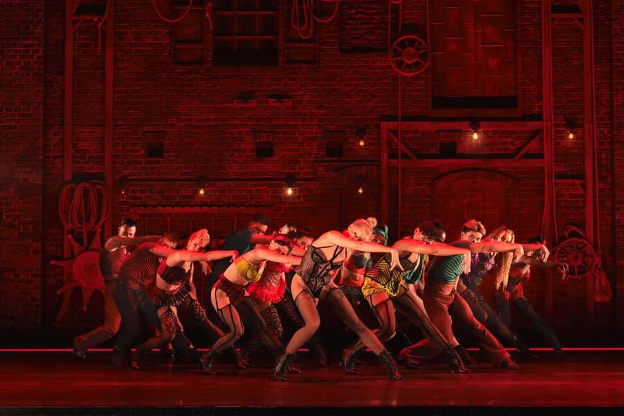 London's West End: Ticket to Moulin Rouge! The Musical - The soundtrack is the main event