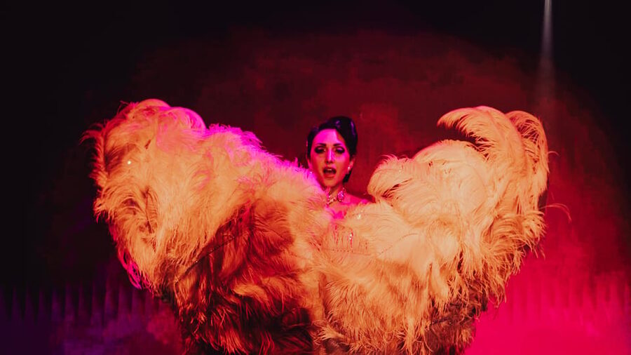 London: The Saturday Supershow Cabaret at Phoenix Arts Club - Should you book the Phoenix Arts Club Supershow?