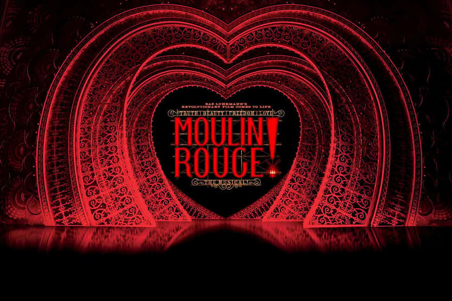 NYC: Moulin Rouge! the Musical on Broadway - The pop score makes the show easy to enter