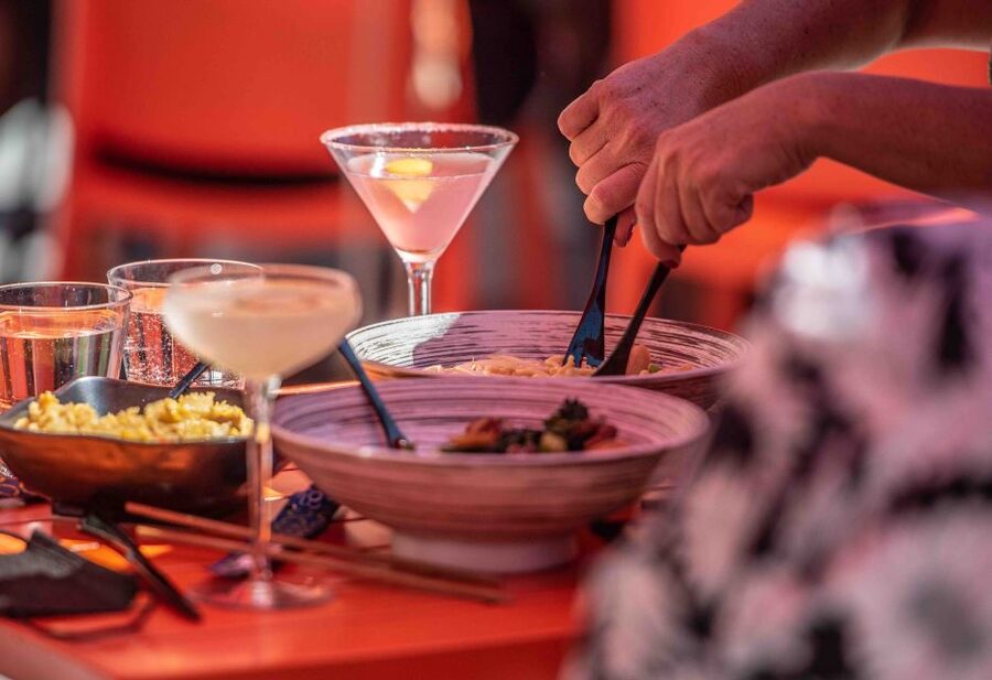Palm Springs: Drag Show with Brunch - Why the photography is worth noting