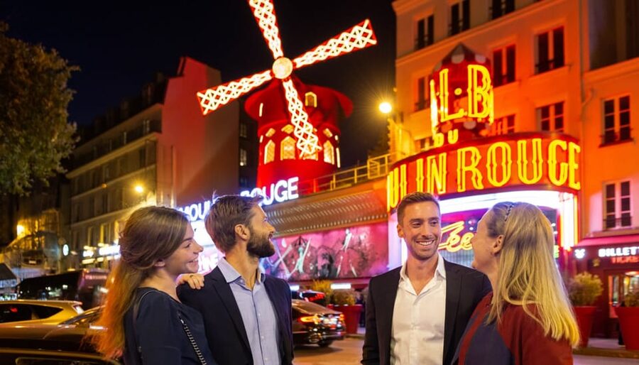Paris: Eiffel Tower, Dinner Cruise and Moulin Rouge Show - Dinner on the Seine beneath the bridges