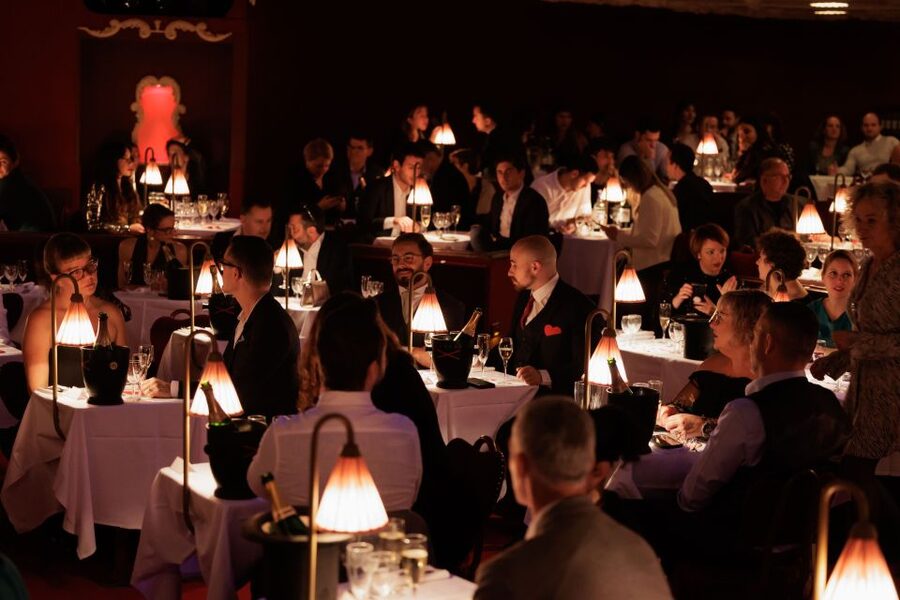 Paris: La Nouvelle Eve Cabaret Dinner Show - A Montmartre cabaret with its own identity