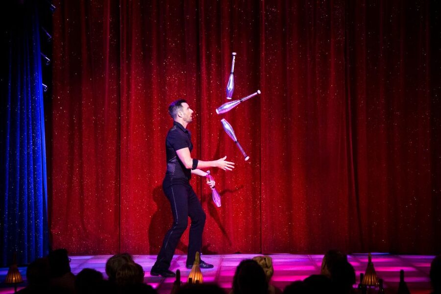 Paris: La Nouvelle Eve Cabaret Dinner Show - How the value compares with the price