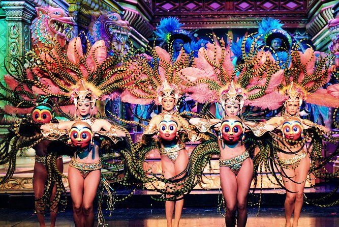 Paris Moulin Rouge Cabaret Show and Dinner - Who will enjoy this evening most