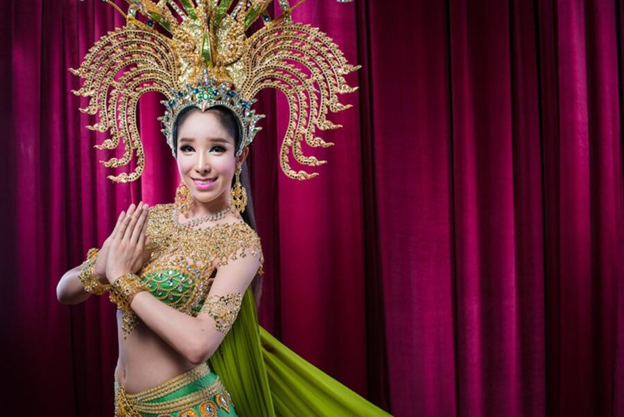 Pattaya: Alcazar Cabaret Discounted Admission Ticket - Where expectations should be realistic
