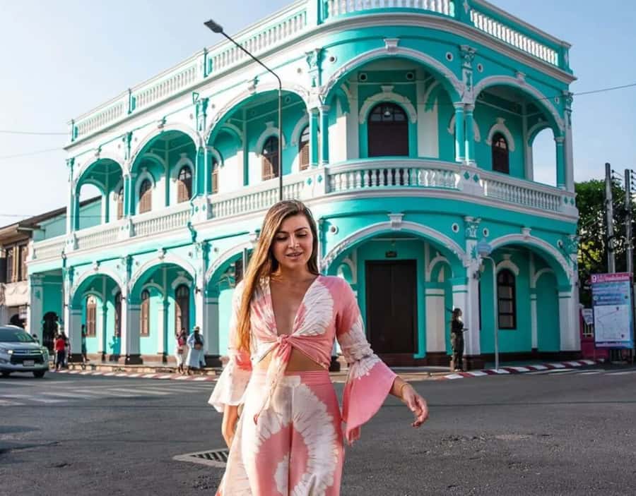 Phuket Enchanting Cabaret Night Experience - Start with Phuket’s old streets, not the stage lights