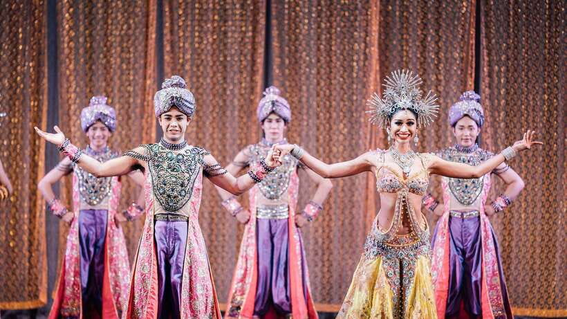 Phuket: Simon Cabaret Show Admission Ticket With Transport - Is $32 good value for the evening?