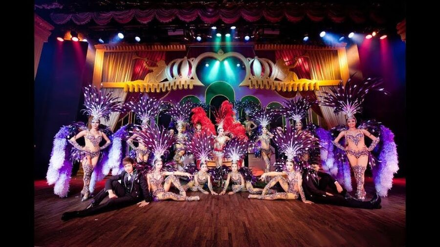 Phuket: Simon Cabaret Show Entry Ticket - How technology changes the performance