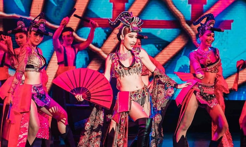 Phuket: Simon Cabaret Show Tickets Optional First 3 Rows - Getting there from Patong and farther away