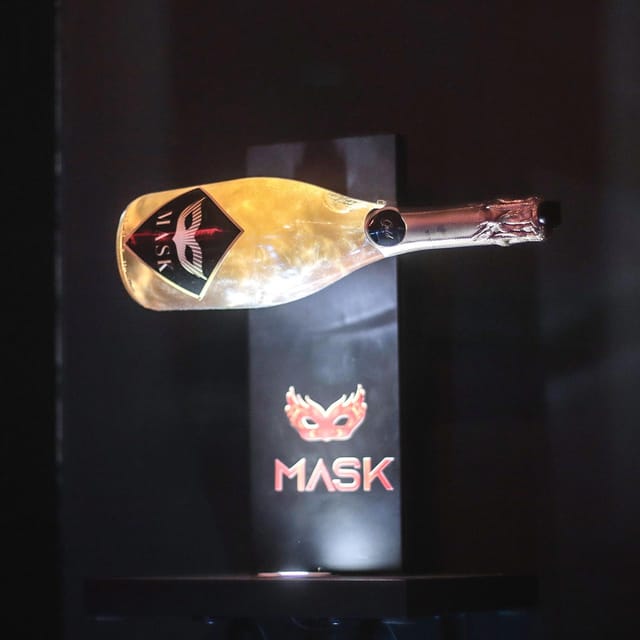 Porto: Cabaret & Pole Shows, with a Welcome Drink! - A Cabaret Night Rather Than a Basic Club Visit