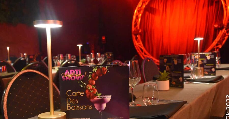 PRESTIGE DINER AND DRAG SHOW - A Paris cabaret built around warmth, not just spectacle