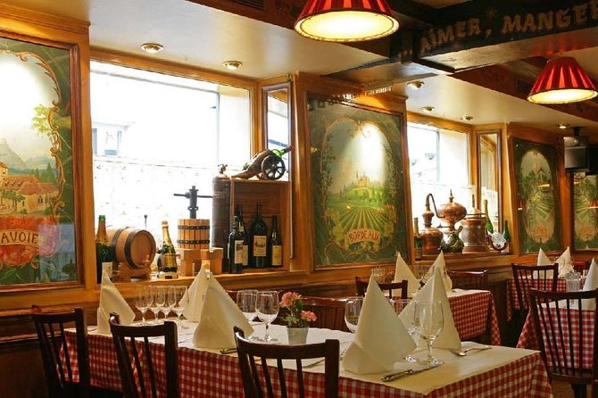 Private Tour: Montmartre Walking Tour, Dinner and Au Lapin Agile Cabaret - How the six-hour schedule works