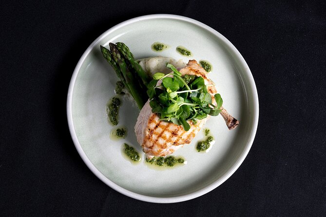 Sydney CABARET Dinner Cruise - Is $125.52 a fair price?