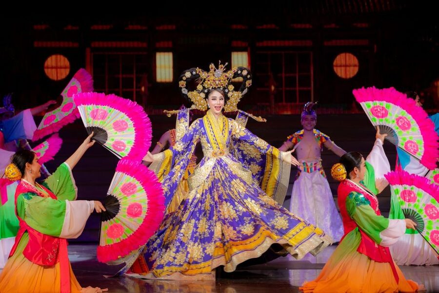 Tiffany's Show Pattaya: Cabaret Show Entry Ticket - A respectful look at what the show represents
