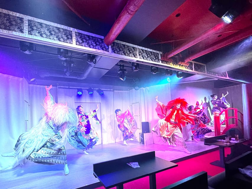 Tokyo: Japanese Dance Cabaret Theater Asakusa-Kaguwa Ticket - The one-hour performance: tradition with a modern pulse
