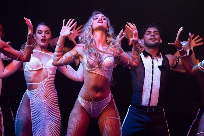 Unforgettable Mykonos Cabaret Show Experience - Dimitri and the social side of the evening