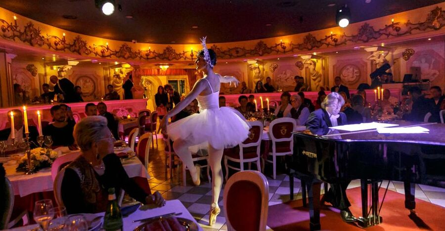 Venice: Cabaret Dinner Show - Dinner choices: Landfare, Seafood, or Vegetarian