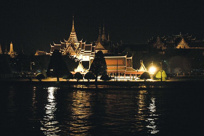 VIVA Alangka River Cruise: Dining & Cabaret Delight - Who should book the VIVA Alangka cruise?